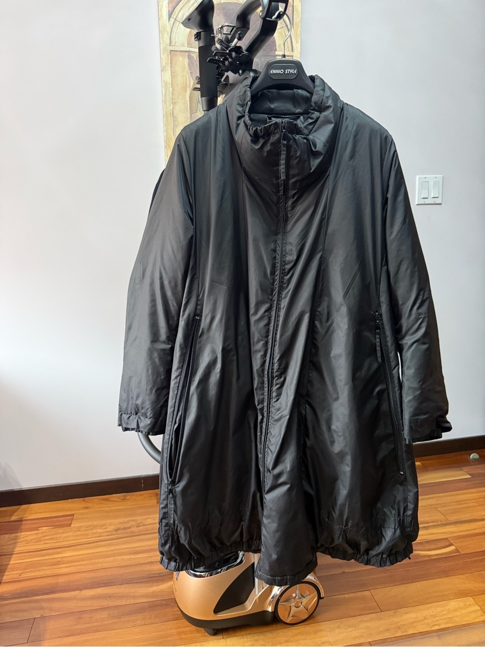 Black Puffer Coat woman with Stand Collar. Double zipper packets on each side.